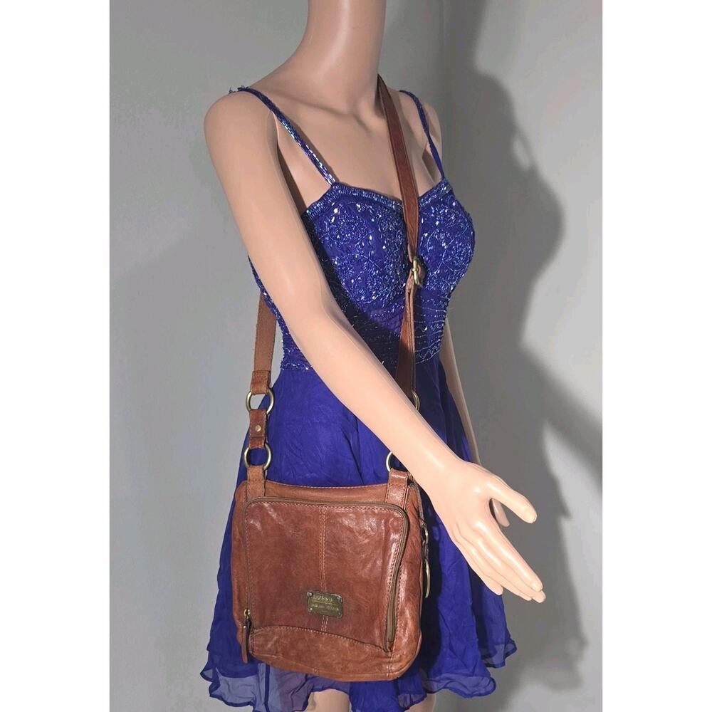 Fossil Long Live Vintage Brown Crossbody Bag with Key Charm and Logo Plaque